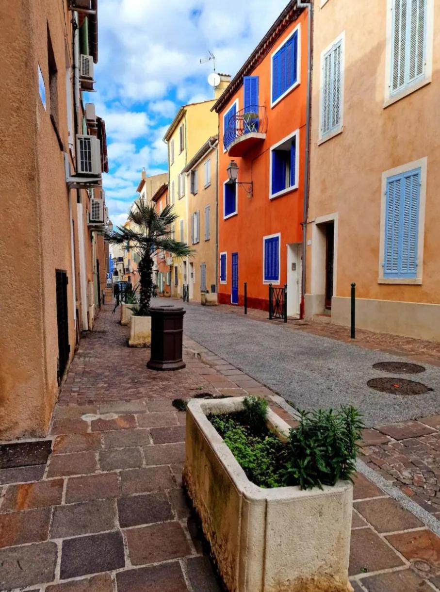 Haut De Villa A 700 Metres De La Plage, Totalement Independant Et Accessible Par Un Escalier Exterieur แซ็งต์-แมกซีม ภายนอก รูปภาพ